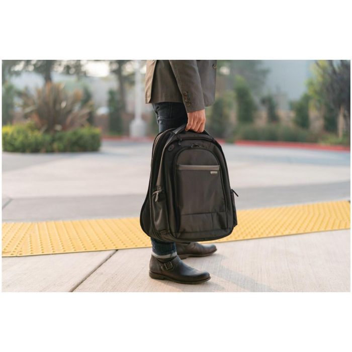 Kensington Mochila para portátil 17" Contour 2.0 Pro 4 Kensington Mochila para portátil 17" Contour 2.0 Pro 4