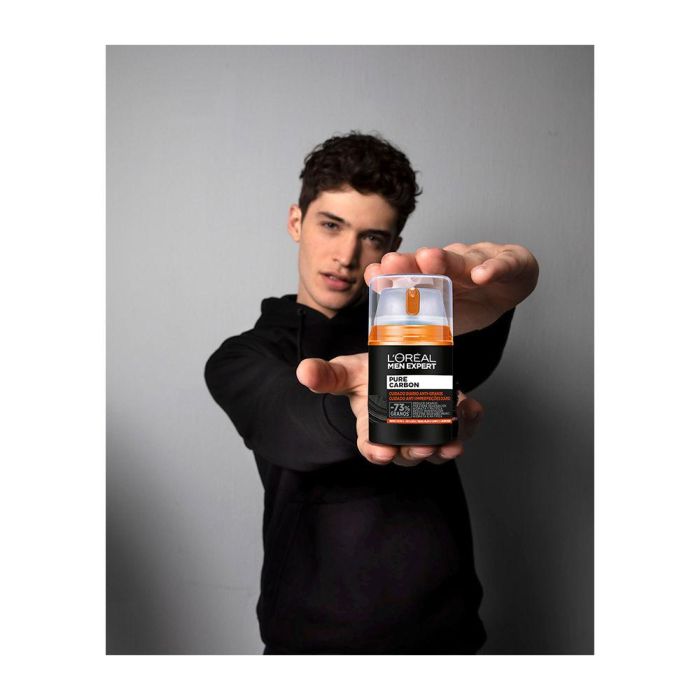 L'Oréal Paris Men Expert Pure Charcoal Cuidado Diario Antigranos Tratamiento Facial Hidratante para Hombre con Carbón Puro 50 ml 3