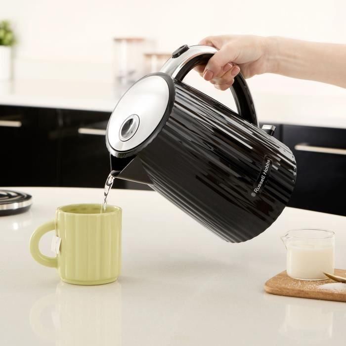 Hervidor de agua - RUSSELL HOBBS - EDEN - 2400 W - 1,7 L - Negro 2 Hervidor de agua - RUSSELL HOBBS - EDEN - 2400 W - 1,7 L - Negro 2