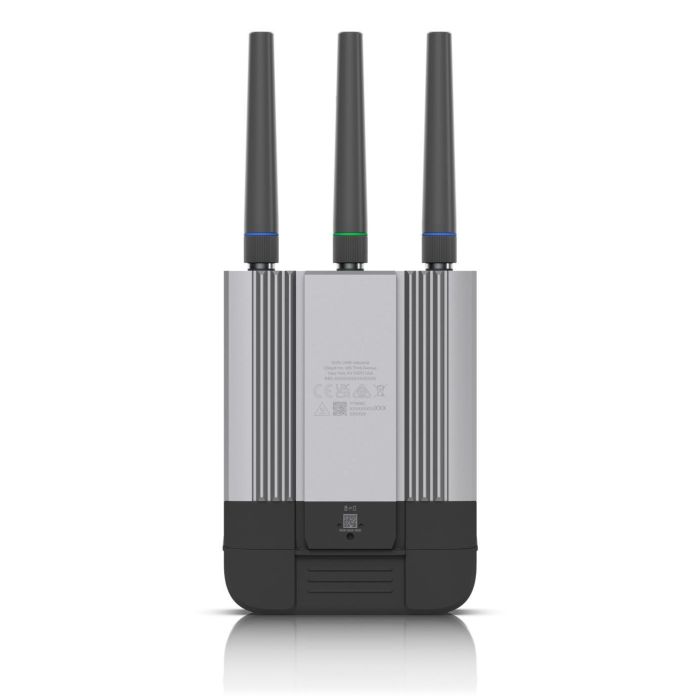 Ubiquiti Mobile Router Industrial, LTE Cat 4 WiFi, nano-SIM (4FF), 2x GbE RJ45, Weatherproof. polycarbonate, aluminum 9 Ubiquiti Mobile Router Industrial, LTE Cat 4 WiFi, nano-SIM (4FF), 2x GbE RJ45, Weatherproof. polycarbonate, aluminum 9