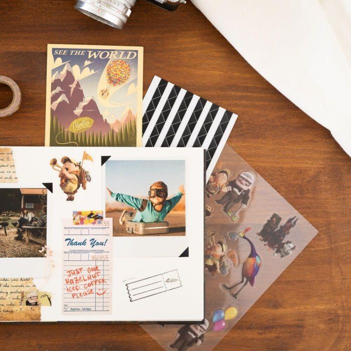 Set Maletin Scrapbook My Adventure Book UP Disney Pixar 5