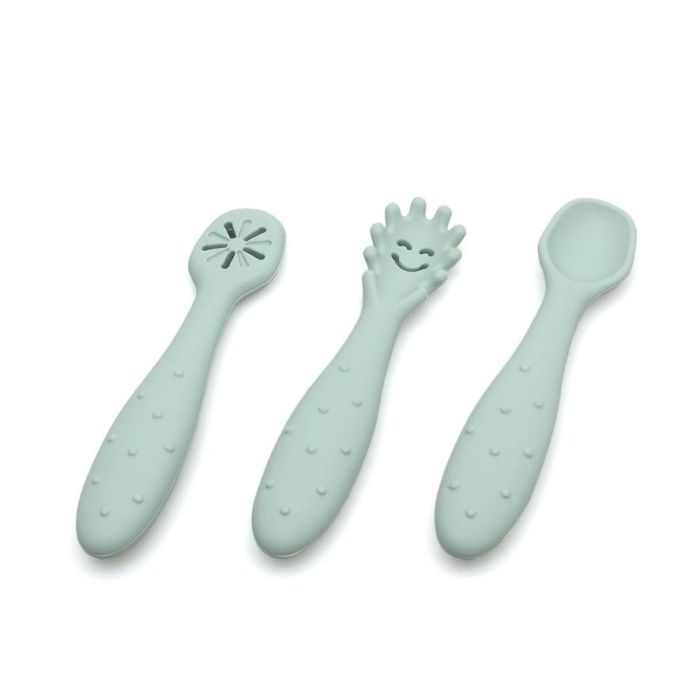 KioKids Little sauvages Set de 3 Cubiertos de Silicona Verde para Bebé, Pre-Cuchara Cuchara Pre-Tenedor, Apto Lavavajillas, +6 Meses
