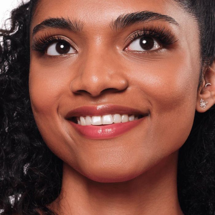 Set de Maquillaje Essence WHAT THE FAKE! (1 unidad) 6