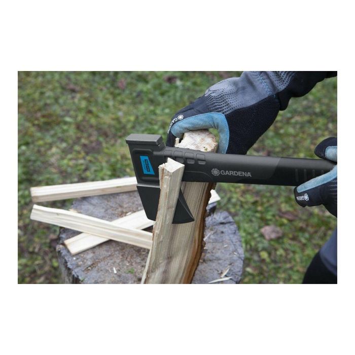 Gardena 900 B Hacha Universal con Mango de Plástico, Revestimiento Antiadherente, Ergonómica, Negro y Azul, 34 mm 9