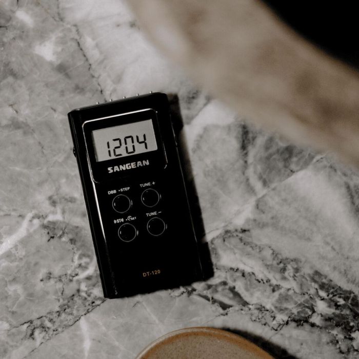 Radio Portátil Sangean DT-120 Negro 1