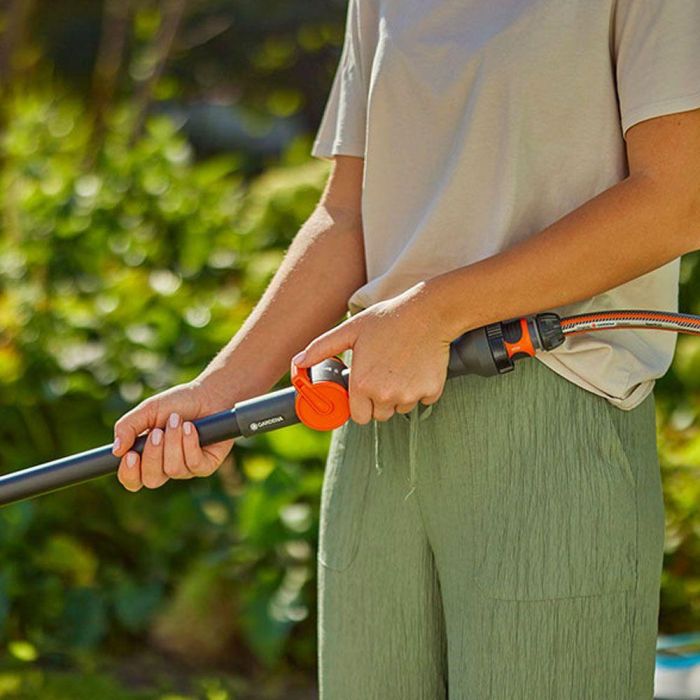 Gardena Mango de limpieza conductor de agua Cleansystem 150 cm con regulador de jabón y bloqueo del caudal