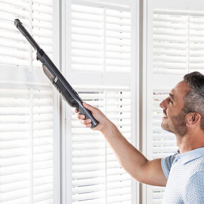 Shark WV200EU Aspirador Escoba sin Cable Portátil Seco 0,1L con Filtrado HEPA, Batería Litio y 8 min Autonomía 2 Shark WV200EU Aspirador Escoba sin Cable Portátil Seco 0,1L con Filtrado HEPA, Batería Litio y 8 min Autonomía 2