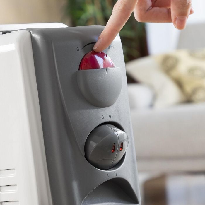 Radiador de Aceite Oileven InnovaGoods 2500 W (11 cuerpos) 4 Radiador de Aceite Oileven InnovaGoods 2500 W (11 cuerpos) 4