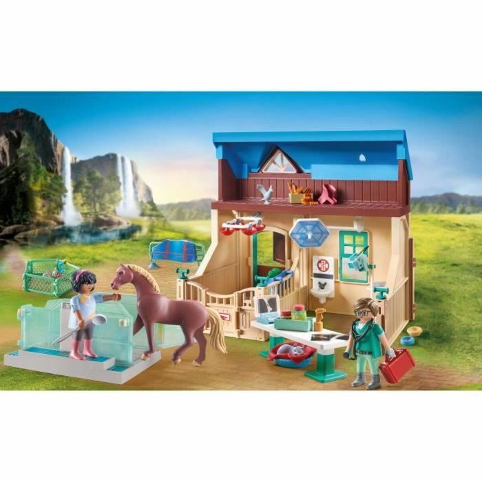 Playmobil 71352 Clínica Veterinaria Waterfall con Caballos y Amigos para Niños +4 Años 5