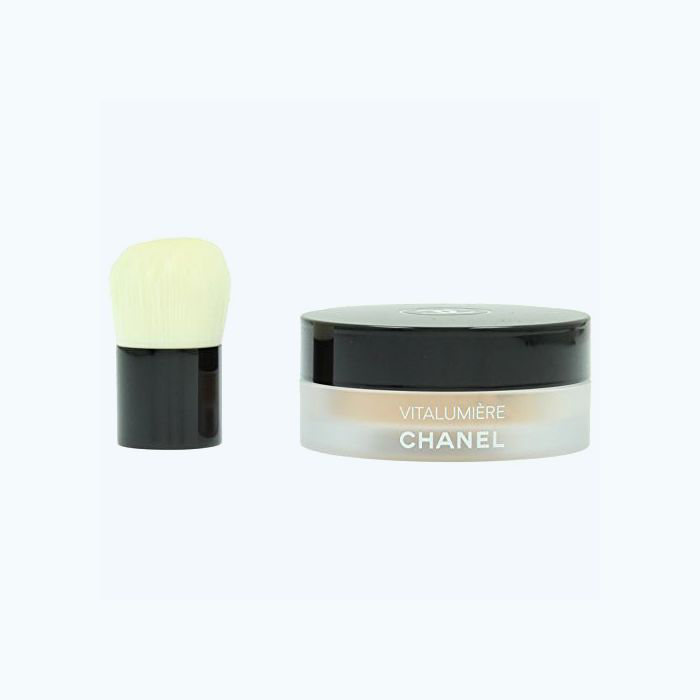 Chanel Nr. 40 Vitalumière Fond De Teint Poudre Libre 10 gr Chanel Nr. 40 Vitalumière Fond De Teint Poudre Libre 10 gr