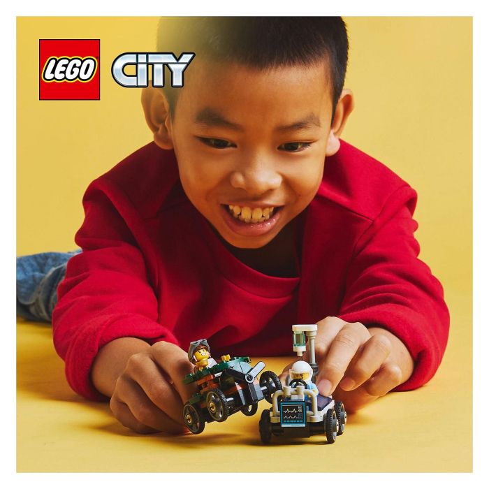 LEGO 60459 City Avi3n vs. Cama de Hospital, Juego de Construcci3n, 70 Piezas, 5+ Anos