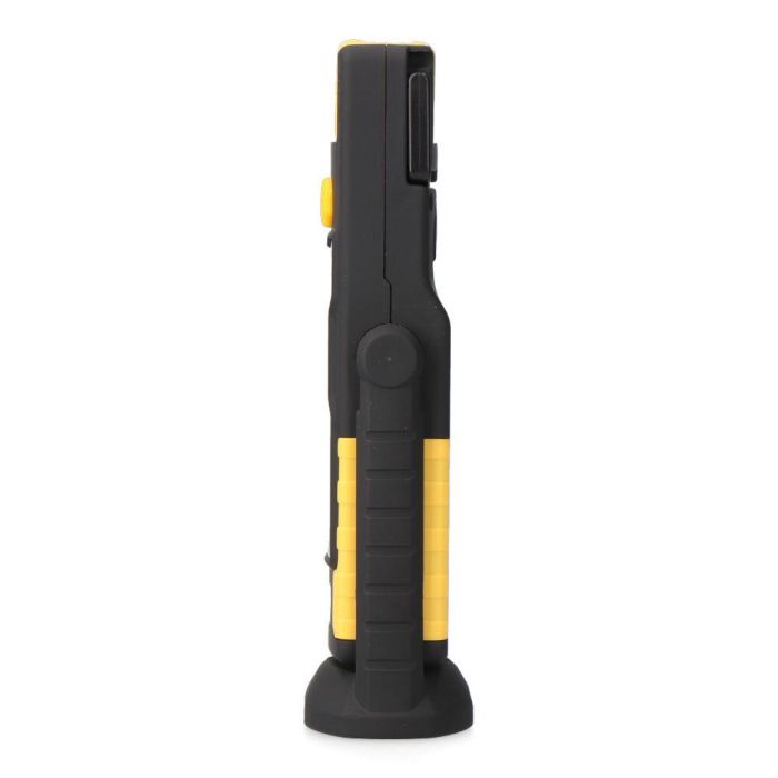 Edm Linterna LED XL Doble Función con Gancho e Imán, 1W 70LM + 5W 230LM, Cabezal y Soporte Basculante, 3xAAA Incluidas 2 Edm Linterna LED XL Doble Función con Gancho e Imán, 1W 70LM + 5W 230LM, Cabezal y Soporte Basculante, 3xAAA Incluidas 2