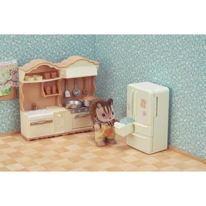 Sylvanian Families 5341 La Cocina Amueblada - Set Completo de Muebles y Accesorios para Cocinas de Juguete 5