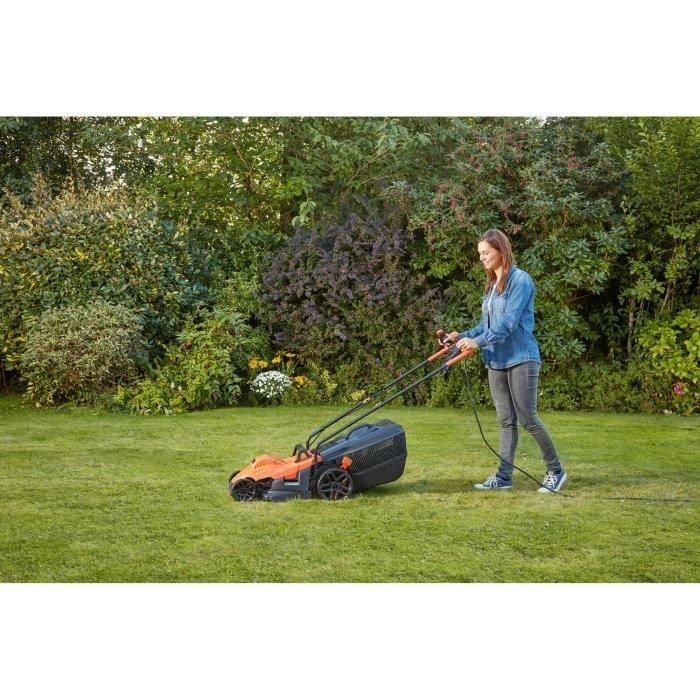 BLACK & DECKER BEMW461BH Cortacésped Eléctrico 34cm 1400W con Mango de Bicicleta 2 BLACK & DECKER BEMW461BH Cortacésped Eléctrico 34cm 1400W con Mango de Bicicleta 2