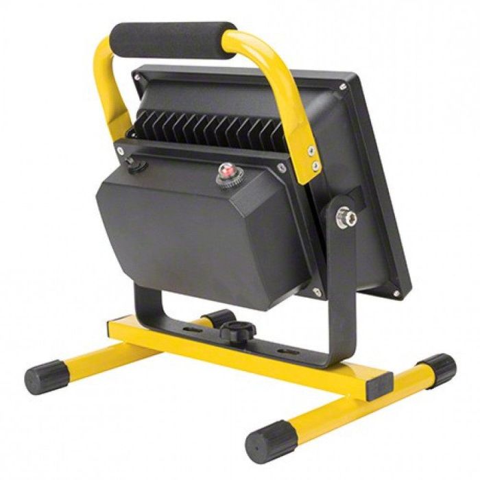 UPL Foco Proyector LED 30W 3.000Lm 6000ºK IP65 Batería Recargable 40.000H UPL-FL30W 1 UPL Foco Proyector LED 30W 3.000Lm 6000ºK IP65 Batería Recargable 40.000H UPL-FL30W 1