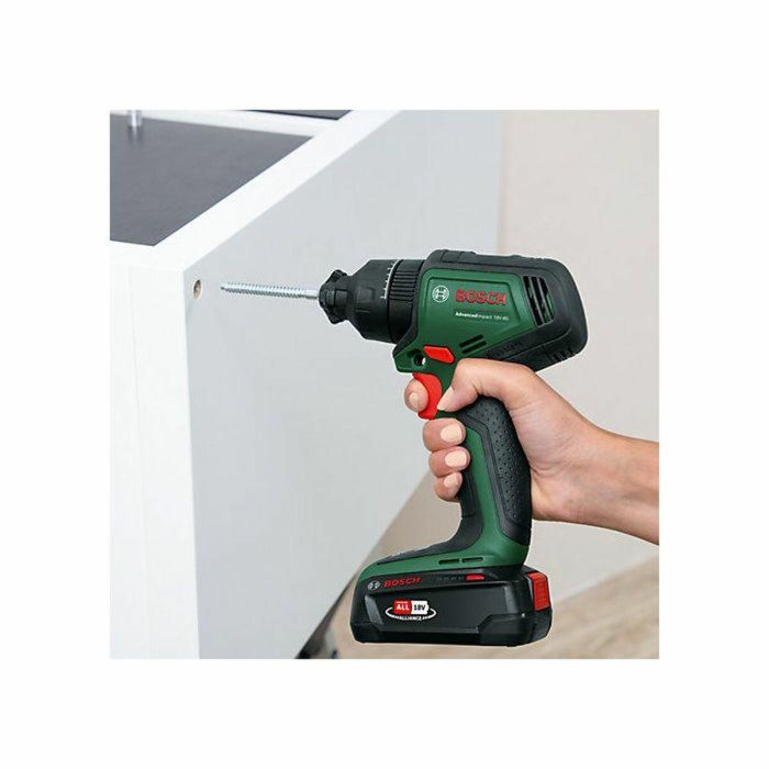 Bosch AdvancedImpact 18V-80 QuickSnap Taladro de impacto inalámbrico