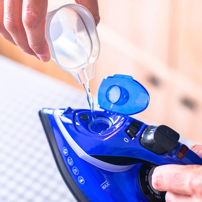 Edm Plancha de Vapor Compacta 2000W Azul, Depósito 300ml, Base Antiadherente, Chorro y Spray, Seco/Vapor, 15/140g/min 5