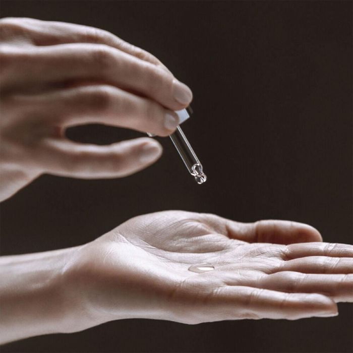 Sisley Huile Précieuse à la Rose Noire Aceite Facial Antiedad para Pieles Maduras o Secas 25 ml 3