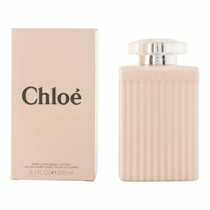 Chloé SIGNATURE Loción Corporal Hidratante para Mujer 200 ml - Suavidad Aterciopelada y Aroma Floral Oriental de Peonía y Rosa