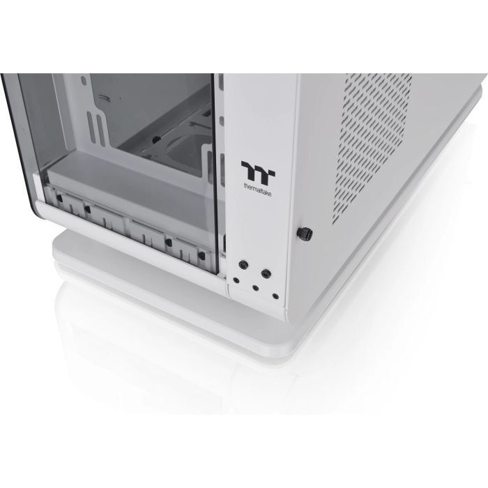 Thermaltake Core P6 Tempered Glass Snow Midi Tower Caja PC Blanco, Ventiladores 120/140mm y Discos 2.5/3.5'' Compatibles 4 Thermaltake Core P6 Tempered Glass Snow Midi Tower Caja PC Blanco, Ventiladores 120/140mm y Discos 2.5/3.5'' Compatibles 4