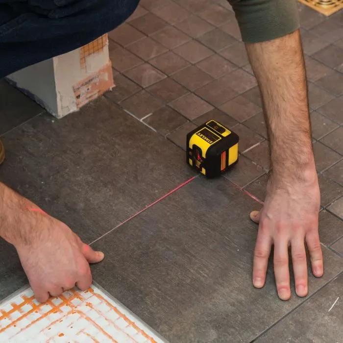 Stanley Nivel Láser Cruz Láser + Cruz Cuadrada 90 - Rojo 5 Stanley Nivel Láser Cruz Láser + Cruz Cuadrada 90 - Rojo 5