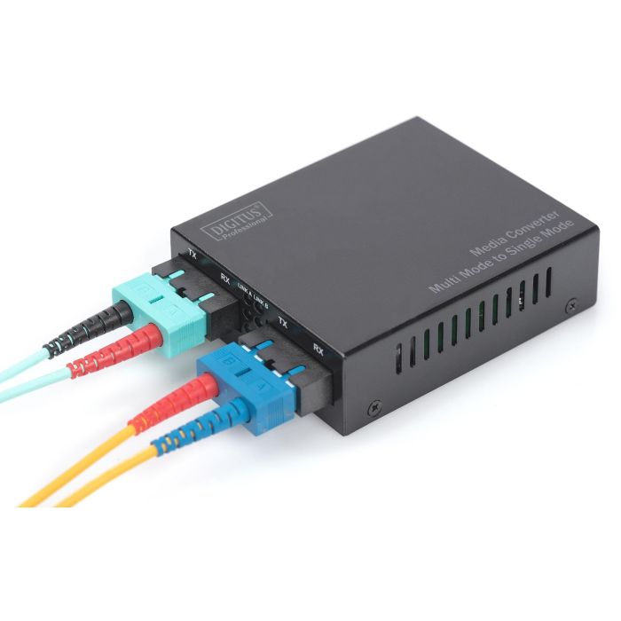 DIGITUS Medienkonverter Gigabit Multimode/ Singlemode. SC/SC 4 DIGITUS Medienkonverter Gigabit Multimode/ Singlemode. SC/SC 4