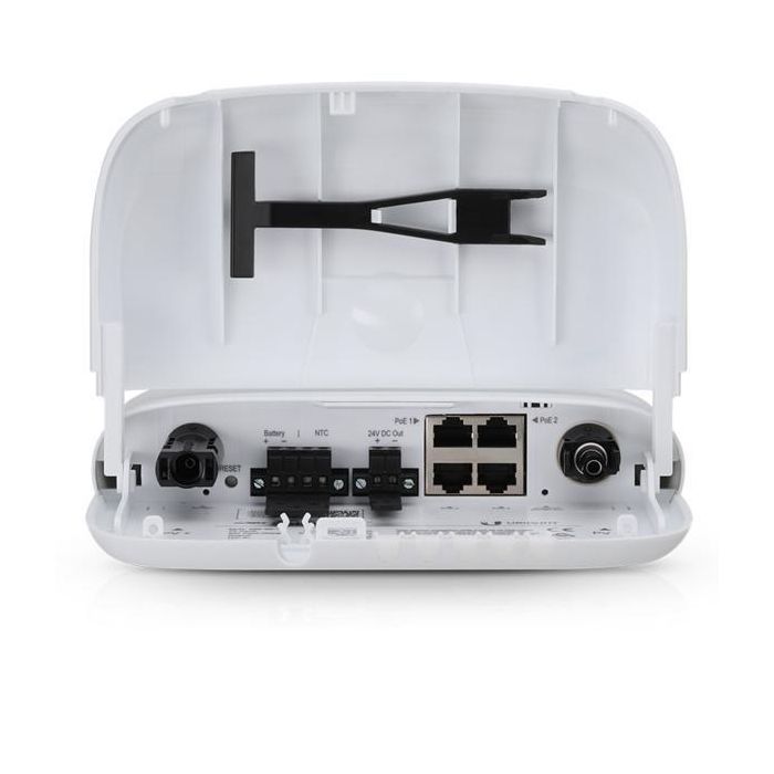 Ubiquiti SunMAX SolarPoint, (4) 10/100 RJ-45, Wi-Fi (2.4 GHz), IPx4, PoE 17W, DC 24W, 40W Max 3 Ubiquiti SunMAX SolarPoint, (4) 10/100 RJ-45, Wi-Fi (2.4 GHz), IPx4, PoE 17W, DC 24W, 40W Max 3