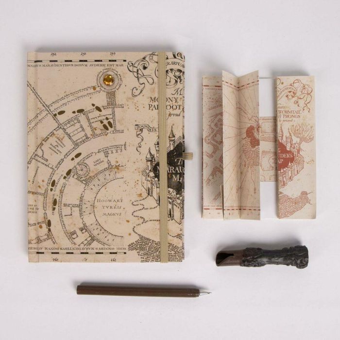Set de papelería luces harry potter 25.5 x 22.0 x 25.0 cm 5 Set de papelería luces harry potter 25.5 x 22.0 x 25.0 cm 5