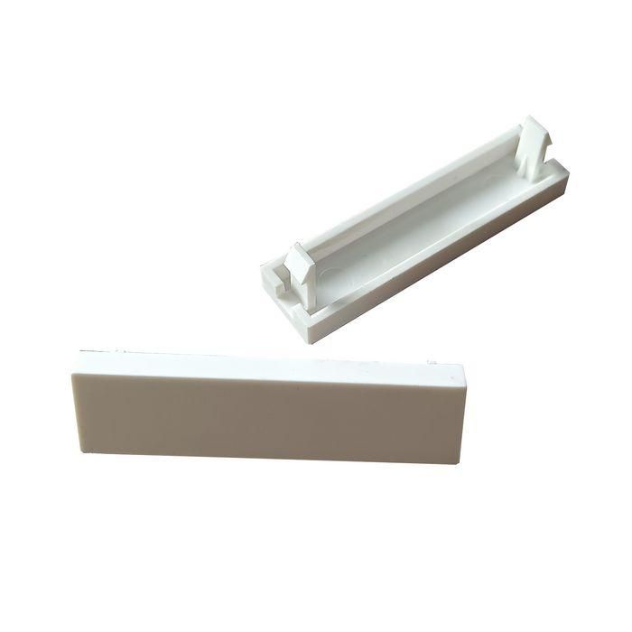 Lanview Blanking Panel 1/4 for use with Uk faceplates, 12,5mm x 50mm Lanview Blanking Panel 1/4 for use with Uk faceplates, 12,5mm x 50mm