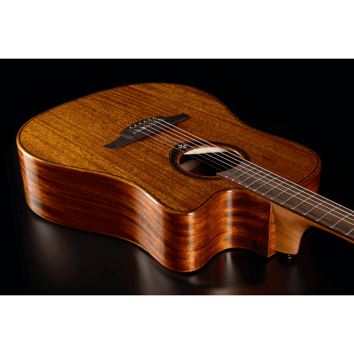 LAG Guitarra Acústica Dreadnought Cutaway A/E Tramontane 98 - Tapa de Caoba Maciza con Electrónica Stage LAG 5