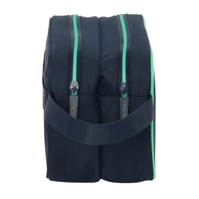 Neceser de Viaje Real Madrid C.F. Deportivo 26 x 15 x 12.5 cm 0 Neceser de Viaje Real Madrid C.F. Deportivo 26 x 15 x 12.5 cm 0