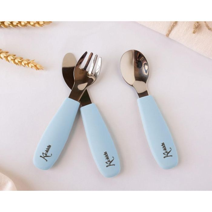 KioKids Cubiertos Infantiles de Acero y Silicona, Color Azul, +6 Meses, Aptos para Lavavajillas, 14 cm 0 KioKids Cubiertos Infantiles de Acero y Silicona, Color Azul, +6 Meses, Aptos para Lavavajillas, 14 cm 0