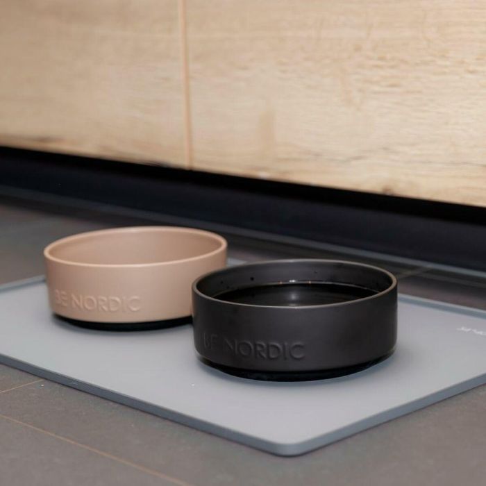 Comedero para Perro Trixie Negro Ø 18 cm 1,2 L 2 Comedero para Perro Trixie Negro Ø 18 cm 1,2 L 2