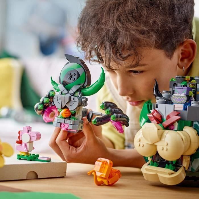 Lego LEGO72042 Super Mario El Príncipe Florian y el Castillo de Bowser - Juego de Construcción para niños a partir de 9 años 3