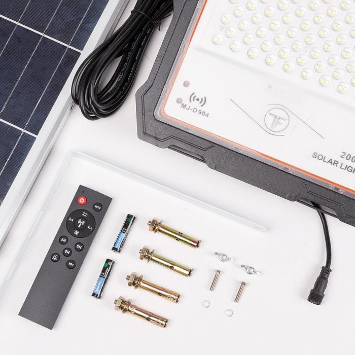 LUM-MJ-DW904 Proyector LED Solar 400W 2257Lm con Sensor de Luz, Mando a Distancia, Panel 45W y Batería 45000mAh para Exterior 4 LUM-MJ-DW904 Proyector LED Solar 400W 2257Lm con Sensor de Luz, Mando a Distancia, Panel 45W y Batería 45000mAh para Exterior 4
