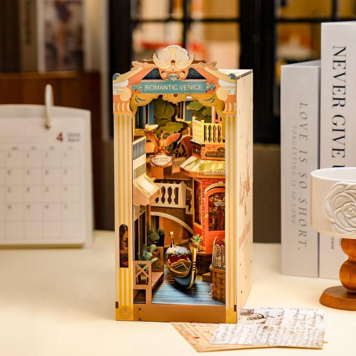 ROBOTIME Maqueta La Romantica Venecia 110pzs Sujetalibros 3D DIY