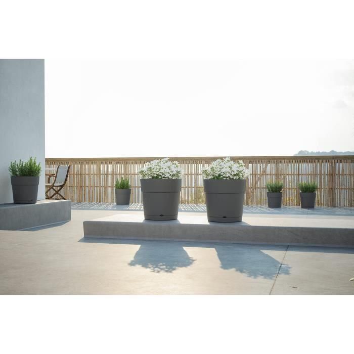 Artevasi ART5600442843552 Maceta Redonda Capri de Plástico con Tanque de Agua para Flores Diámetro 40 cm Antracita 2 Artevasi ART5600442843552 Maceta Redonda Capri de Plástico con Tanque de Agua para Flores Diámetro 40 cm Antracita 2