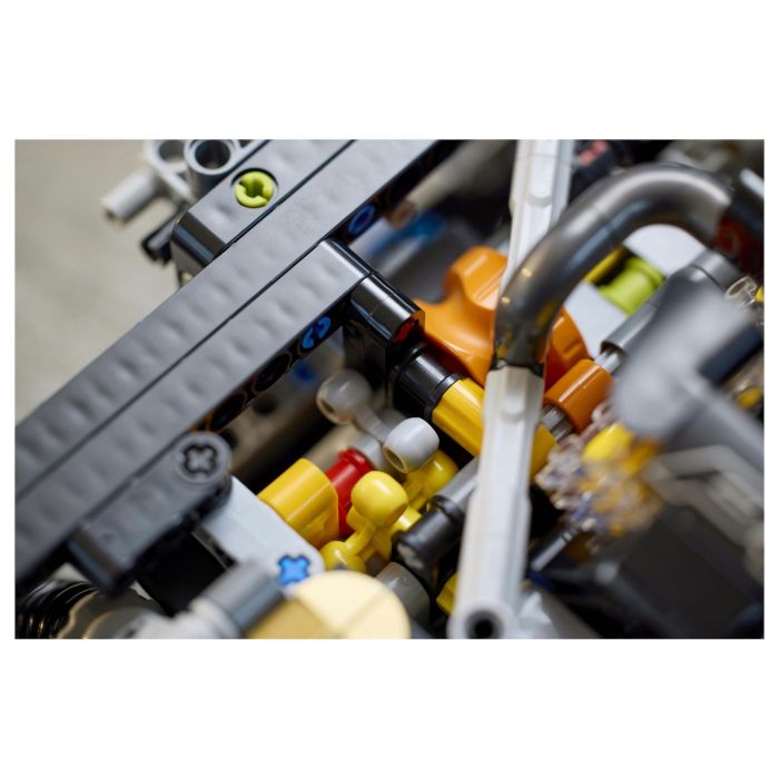 Lego 42172 McLaren P1 - Kit de Modelo de Hiperdeportivo para Adultos Entusiastas de Vehículos 17