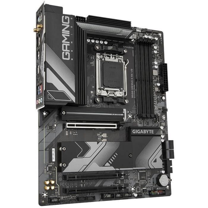 Gigabyte B650 GAMING X AX V2 Placa Base AMD AM5 Ryzen 7000/8000/9000, DDR5 8000MHz, PCIe 5.0 M.2, WiFi 6E, LAN 2.5GbE 2