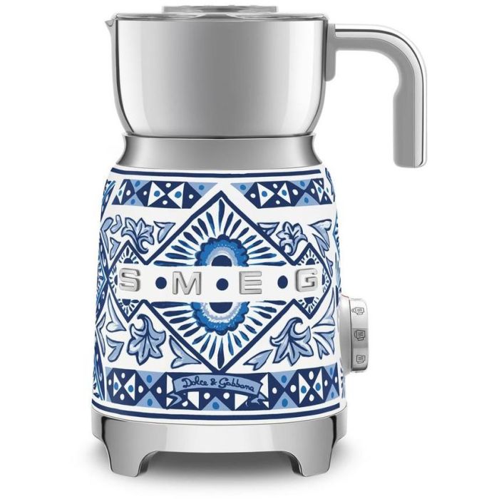 Smeg MFF01DGBEU Dolce & Gabbana Blu Mediterraneo Espumador de Leche Automático Azul Plata Blanco Acero Inoxidable 0.6L 500W 0 Smeg MFF01DGBEU Dolce & Gabbana Blu Mediterraneo Espumador de Leche Automático Azul Plata Blanco Acero Inoxidable 0.6L 500W 0