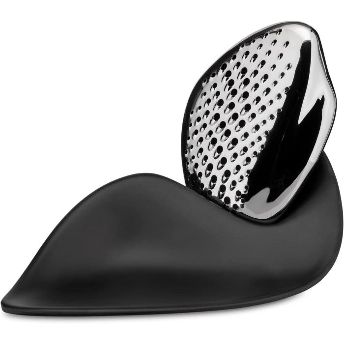 Alessi ZH03 Rallador de Queso en Acero Inoxidable 18/10 y Melamina, Diseño por Zaha Hadid Alessi ZH03 Rallador de Queso en Acero Inoxidable 18/10 y Melamina, Diseño por Zaha Hadid