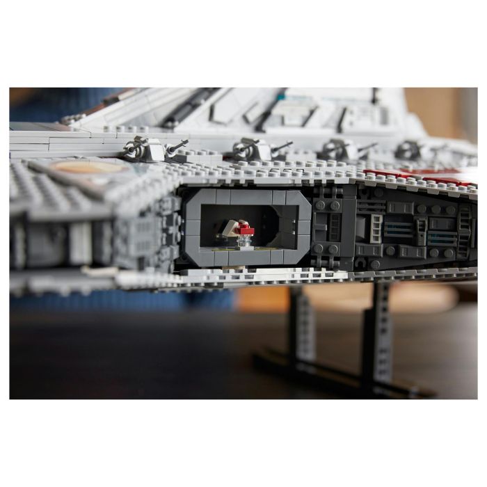 LEGO Star Wars Crucero de Ataque Clase Venator de la República 75367 5374 Piezas