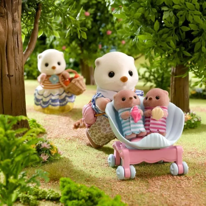 Sylvanian Families 5803 Familia Nutria Marina con Carro de Bebés 3