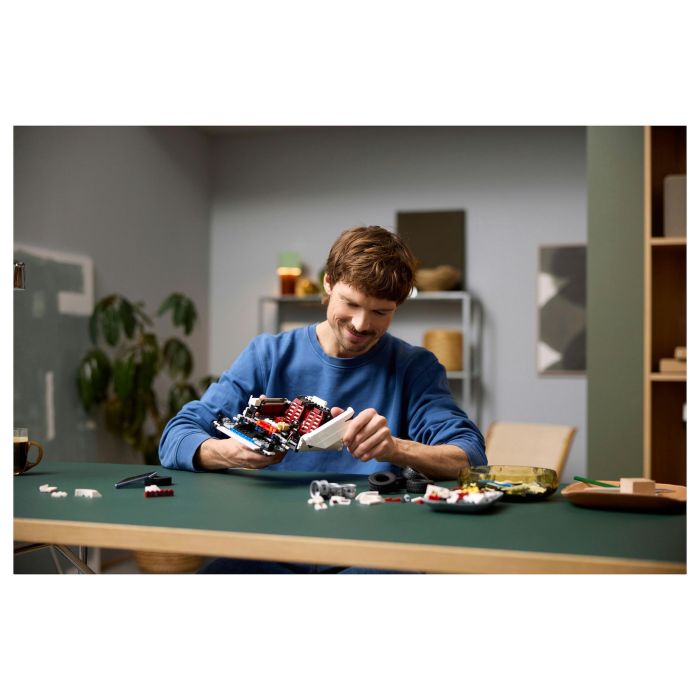 LEGO Icons Lamborghini Countach 5000 Quattrovalvole 10318 - Juego de Construcción de 1506 Piezas para Adultos