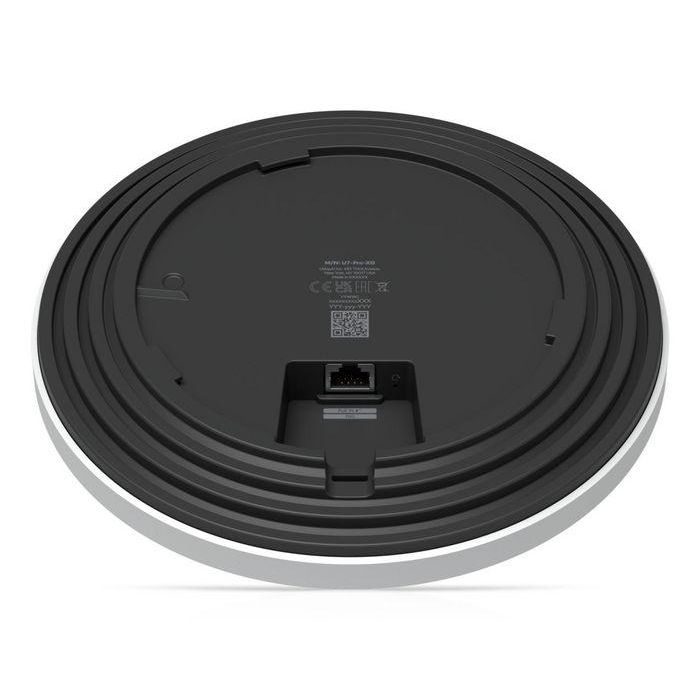 Ubiquiti WiFi 7 (802.11a/b/g/n/ac/ax/be), 6 GHz, 140 m² (1,500 ft²), 10/5/2.5/1 GbE, PoE+, 300+ clients, 206 x 32.5 mm, 750 g 10 Ubiquiti WiFi 7 (802.11a/b/g/n/ac/ax/be), 6 GHz, 140 m² (1,500 ft²), 10/5/2.5/1 GbE, PoE+, 300+ clients, 206 x 32.5 mm, 750 g 10