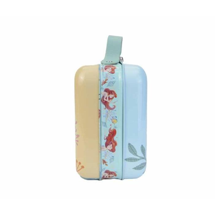 Markwins Maletín Metálico de Maquillaje Frozen para Niñas - Labiales, Brillos, Esmaltes y Accesorios - 14x8x19 cm - Edad 3+ 2 Markwins Maletín Metálico de Maquillaje Frozen para Niñas - Labiales, Brillos, Esmaltes y Accesorios - 14x8x19 cm - Edad 3+ 2