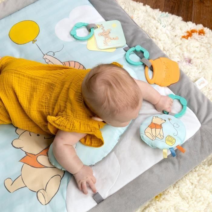 Alfombra de juego Disney, WINNIE THE POOH - BRIGHT STARTS - Érase una vez boca abajo - Arco de actividades de madera - Azul - Recién nacidos y + 3 Alfombra de juego Disney, WINNIE THE POOH - BRIGHT STARTS - Érase una vez boca abajo - Arco de actividades de madera - Azul - Recién nacidos y + 3