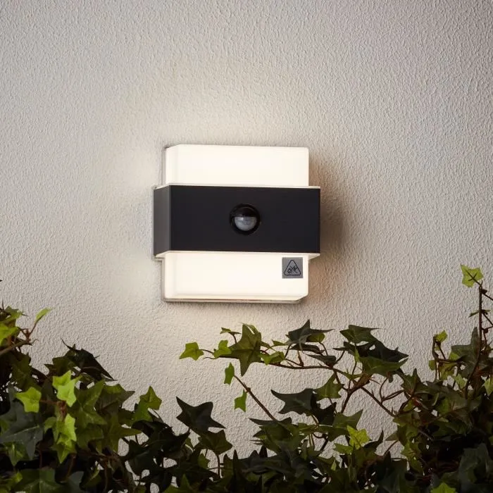 Brilliant Aplique Exterior ARCHIE Sensor LED 7W 650lm Negro Mate Metal IP44 1