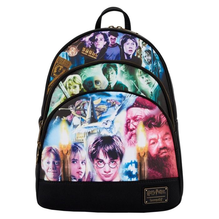 Loungefly Mochila Escenas Harry Potter con triple bolsillo y emblema de Hogwarts 0 Loungefly Mochila Escenas Harry Potter con triple bolsillo y emblema de Hogwarts 0