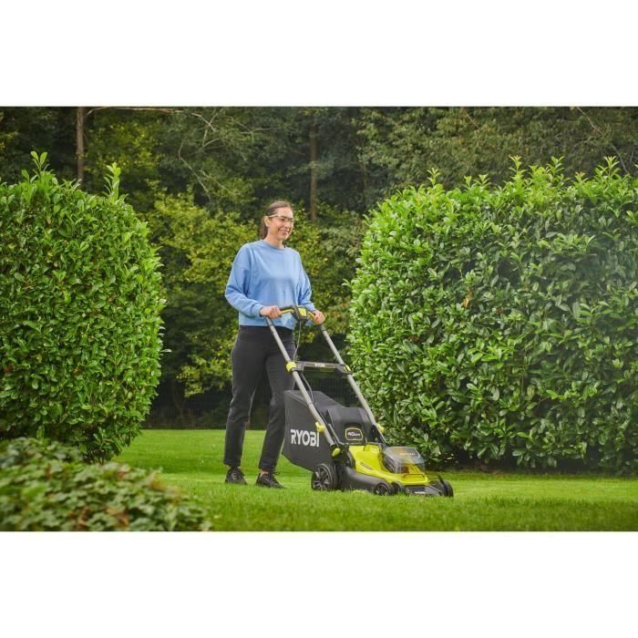 Ryobi RYO4892210233462 Cortacésped de empuje 18V, Corte Ø 40 cm, Recogida y Mulching, Incluye 2 baterías 4Ah y cargador 3